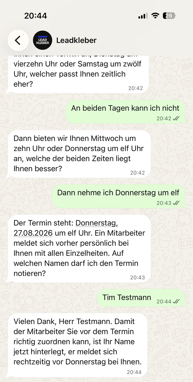 WhatsApp-Verlauf: zwei Terminvorschläge, nach einer Absage zwei neue, danach die Bestätigung mit Datum